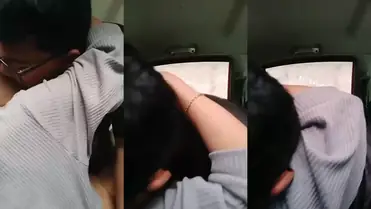 Ukhti Hijab Cantik Pasrah Goyang Mobil Crot poster